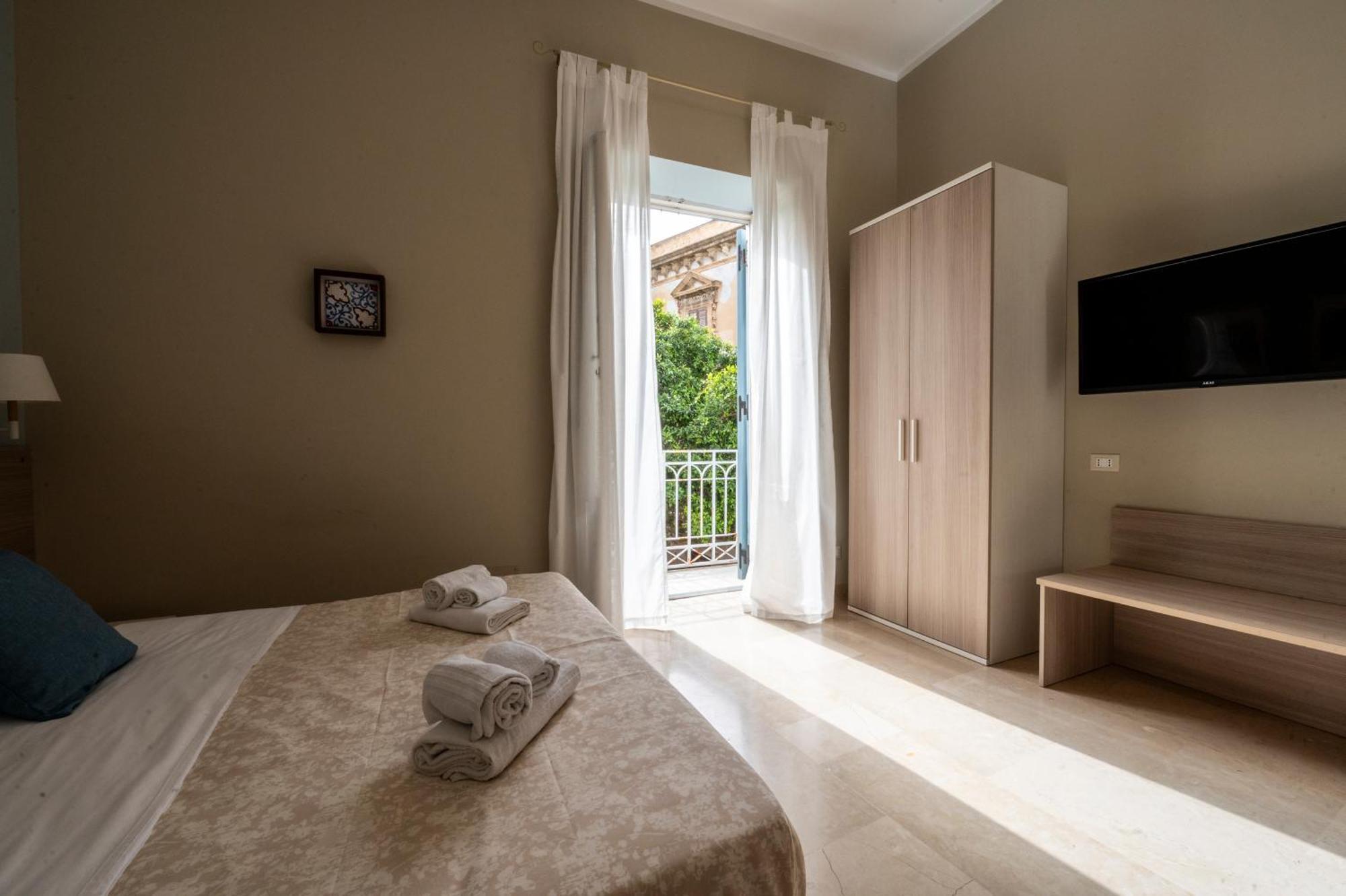 Le Mura - Charme Rooms Trapani Rum bild