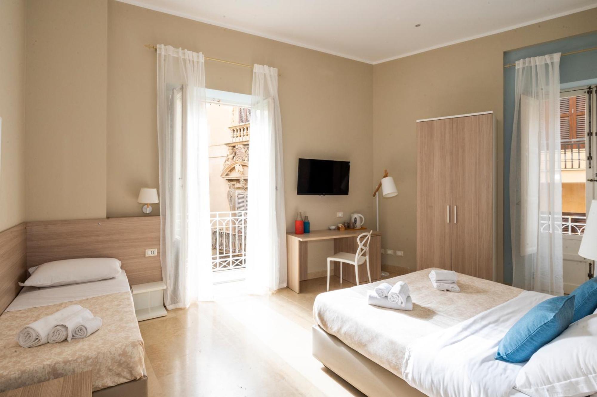 Le Mura - Charme Rooms Trapani Rum bild